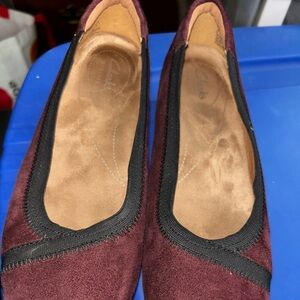 Clarks brand plum suede flats size 9